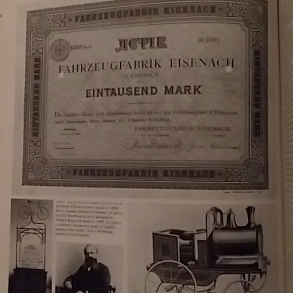 Book - BMW A HISTORY - Picture 2 of 3